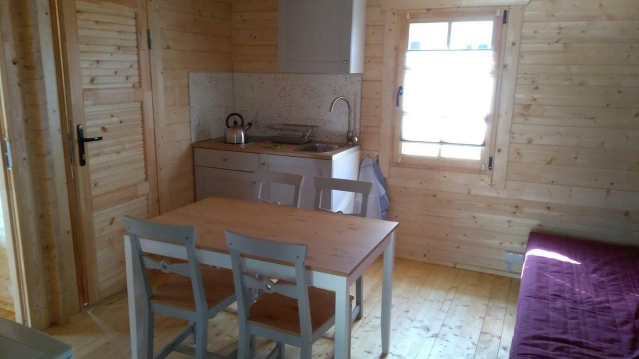Domki Przy Orzechu Lubin  Exteriör bild